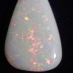 Coober Pedy Double Sided White Opal- 4.18 Carat