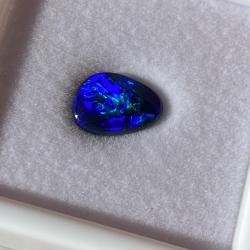 1.95 cts Lightning Ridge Black Opal N1